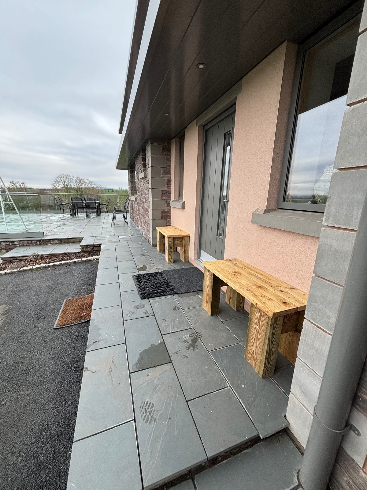 Outdoor Living 16